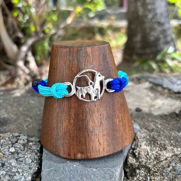 Crucian Gold : Kevin's K9 Search & Rescue Cord Bracelet