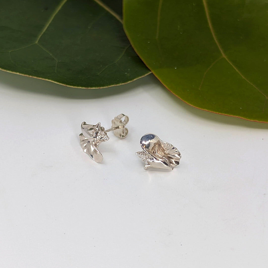 conch shell post earring-Sterling Silver-One Size-