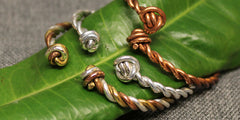 Twisted Knot Collection