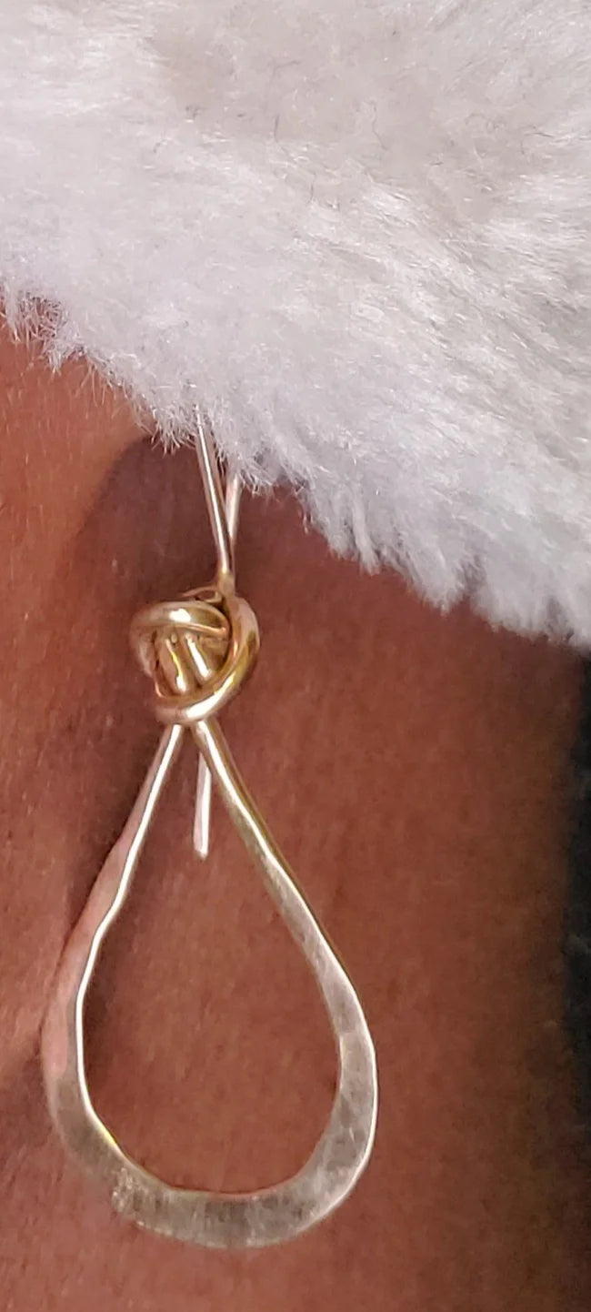 Crucian knot Earring