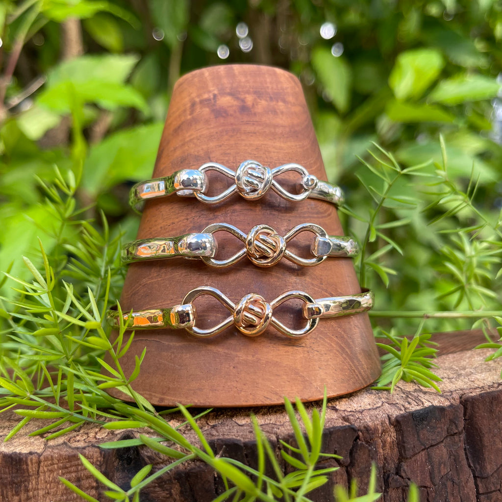 Cruzan bracelet 2025