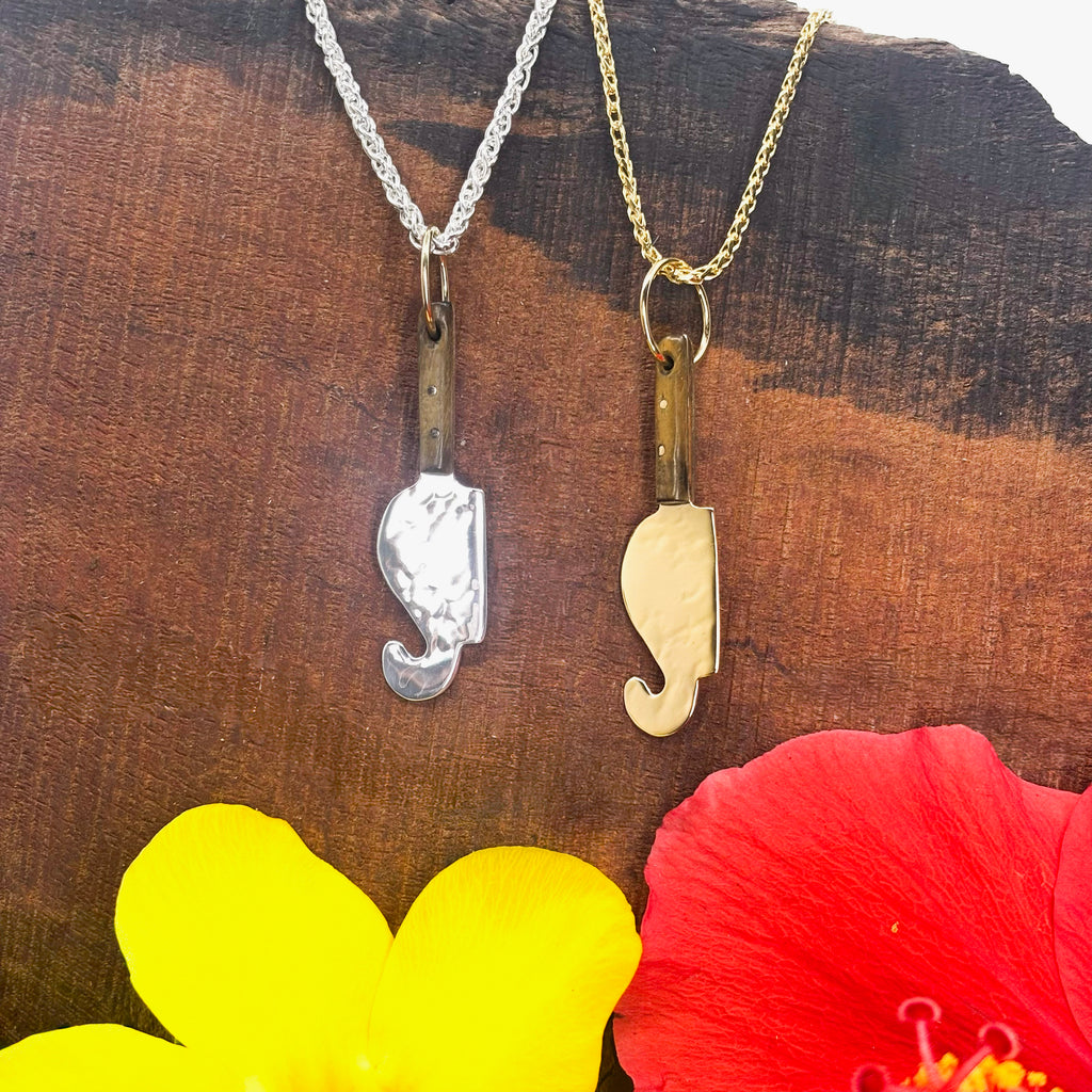 Cane Bill Pendant