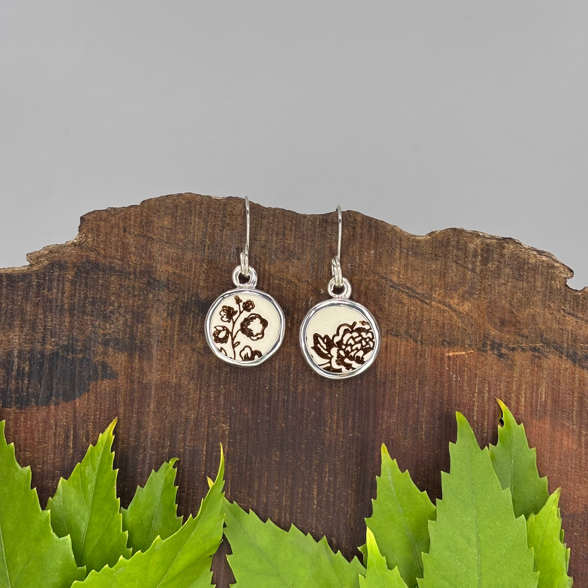 Cocoa Garden Sterling Silver Earrings Round