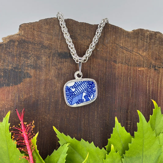 Pagoda Horizon Sterling Silver Pendant Medium