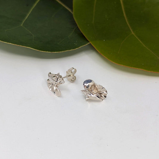 conch shell post earring-Sterling Silver-One Size-