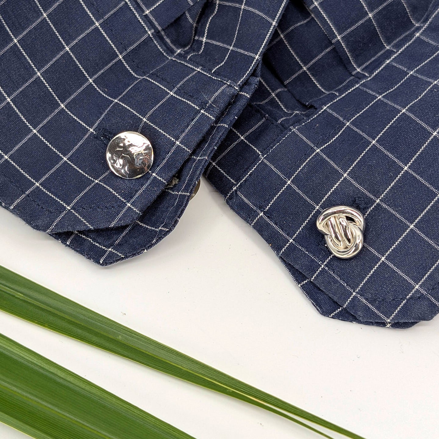crucian knot cuff link-Sterling Silver-One Size-
