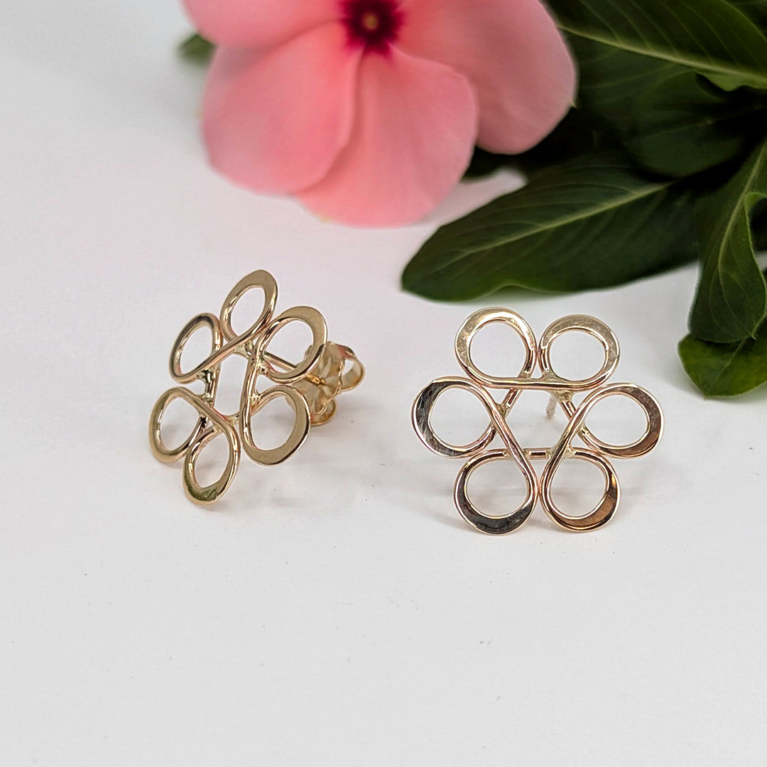 Flower Post Earring