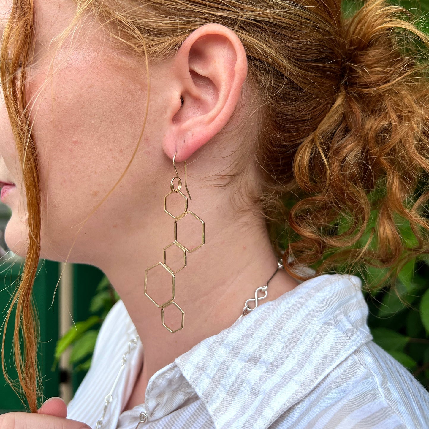 honeycomb cluster earring---