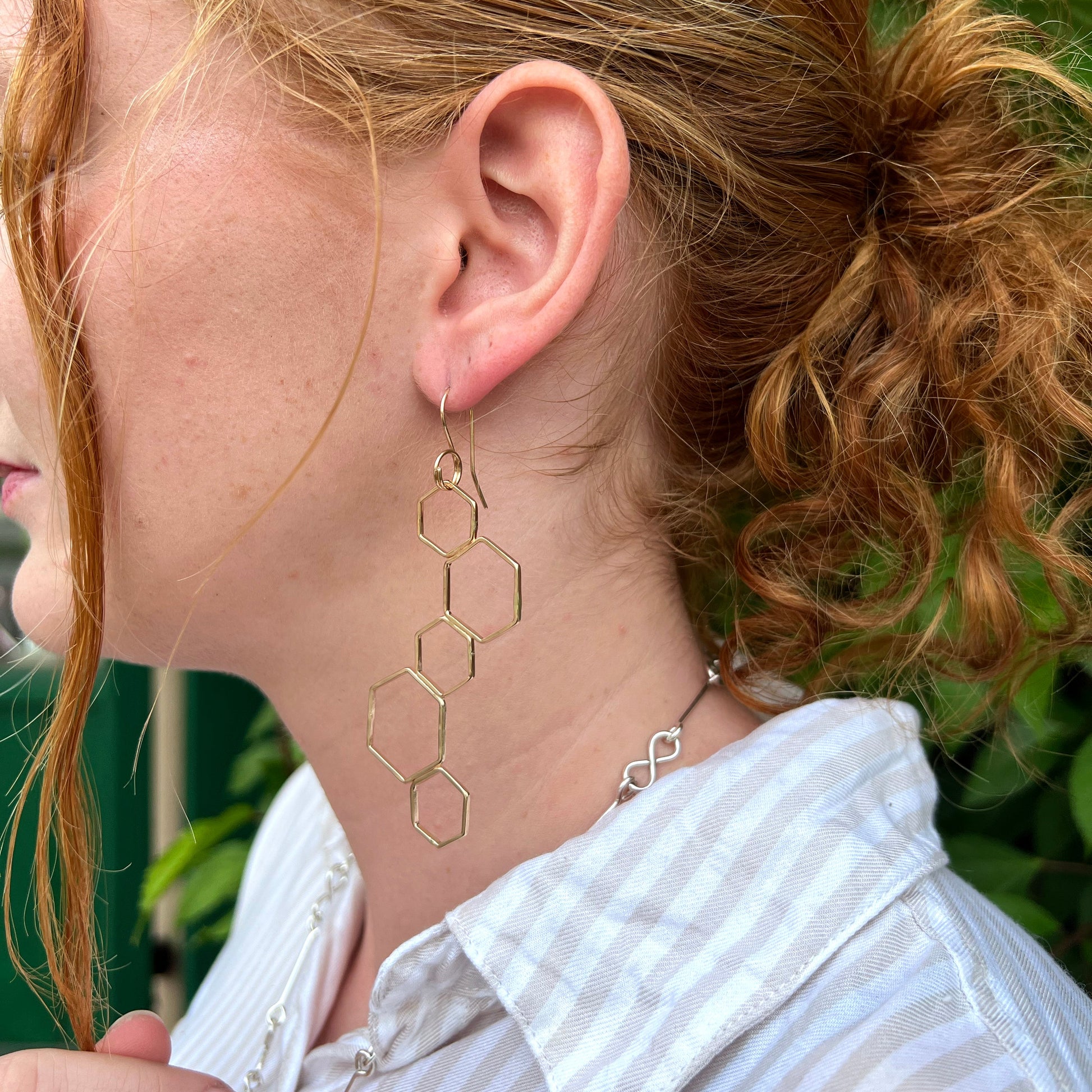 honeycomb cluster earring---