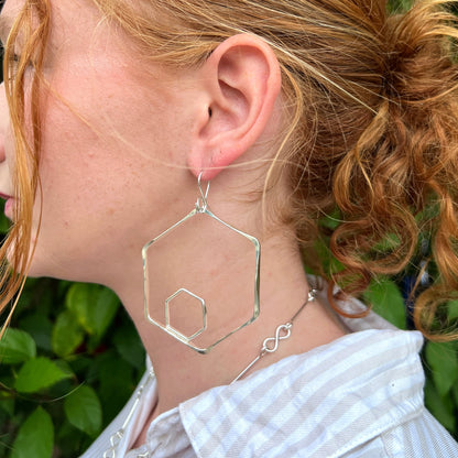 honeycomb hoop earring---