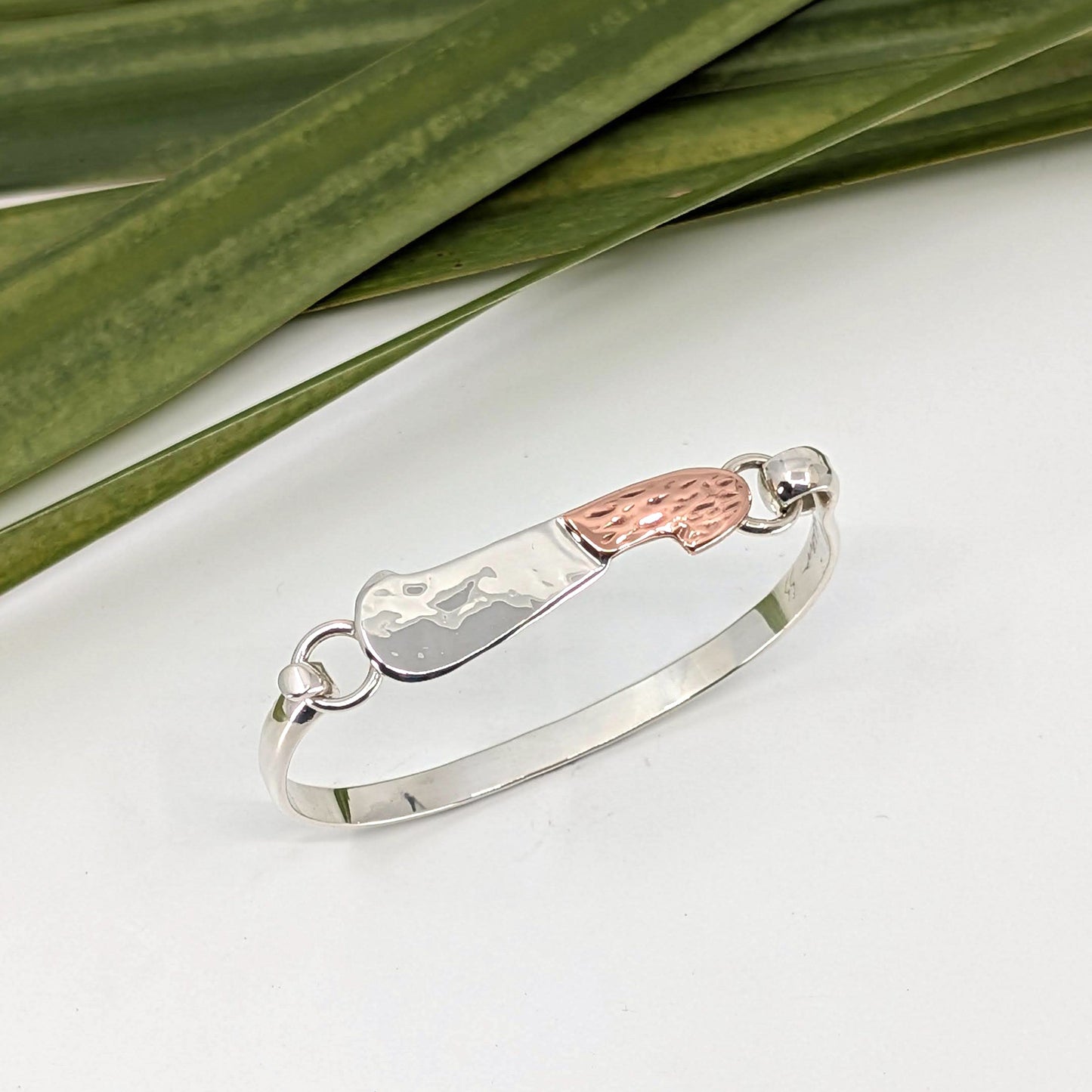 Machete 5MM Latch Bracelet