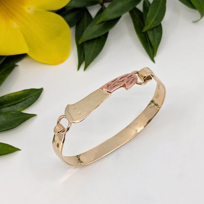 Machete 8MM Latch Bracelet