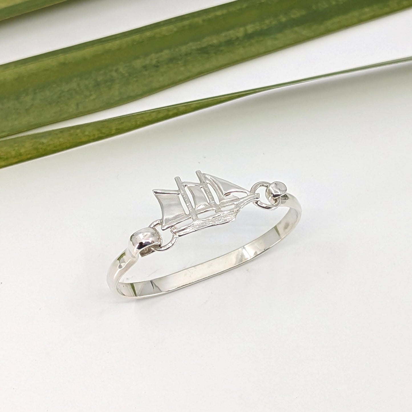 Schooner 5MM Latch Bracelet