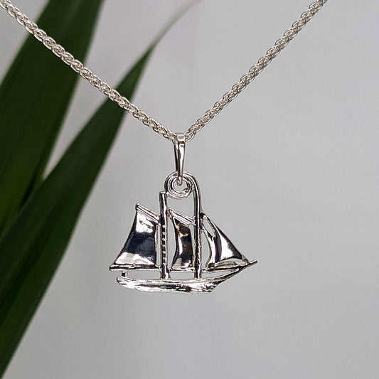 Schooner Pendant
