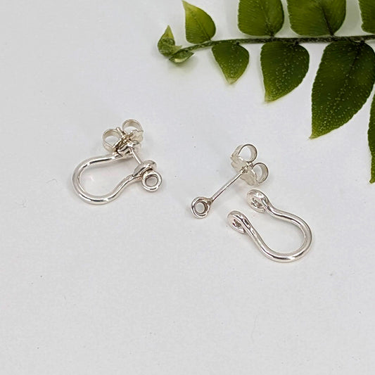 Shackle Post Earring